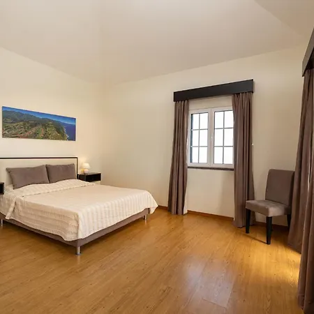 A Casa Do Lagar Вилла Сан-Жоржи